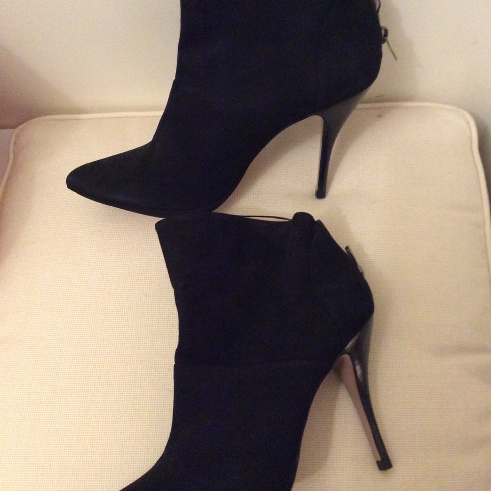 Pura Lorenz pointed toe ankle boots